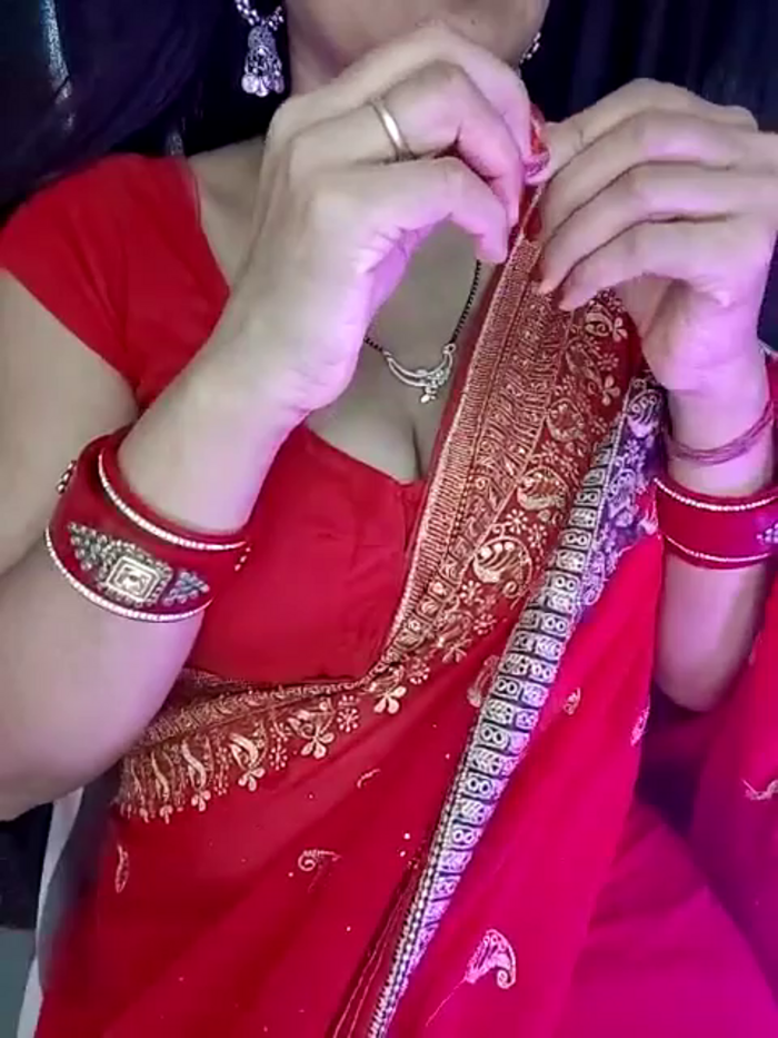 kaamuk_shweta