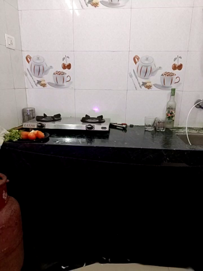 kaamuk_shweta
