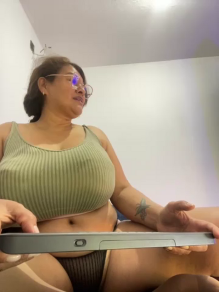 AlexxiaaMat