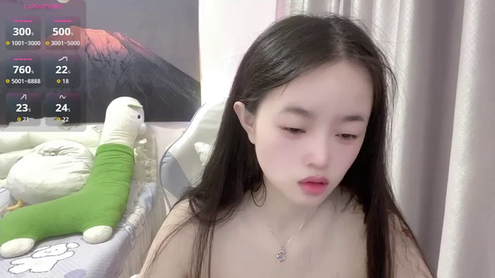 Mia-6688