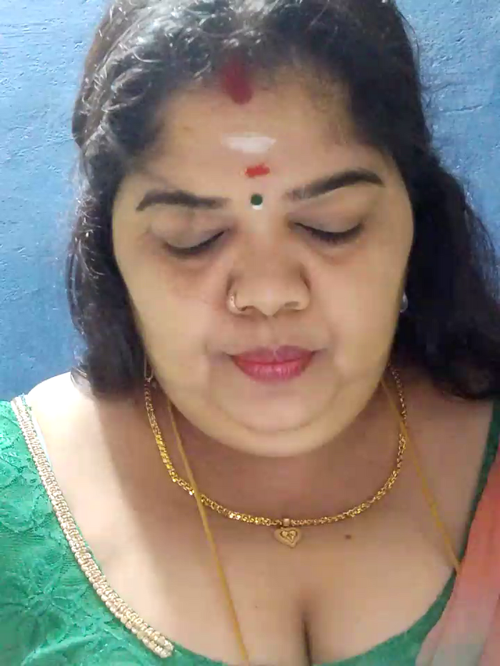 tamilthanushri