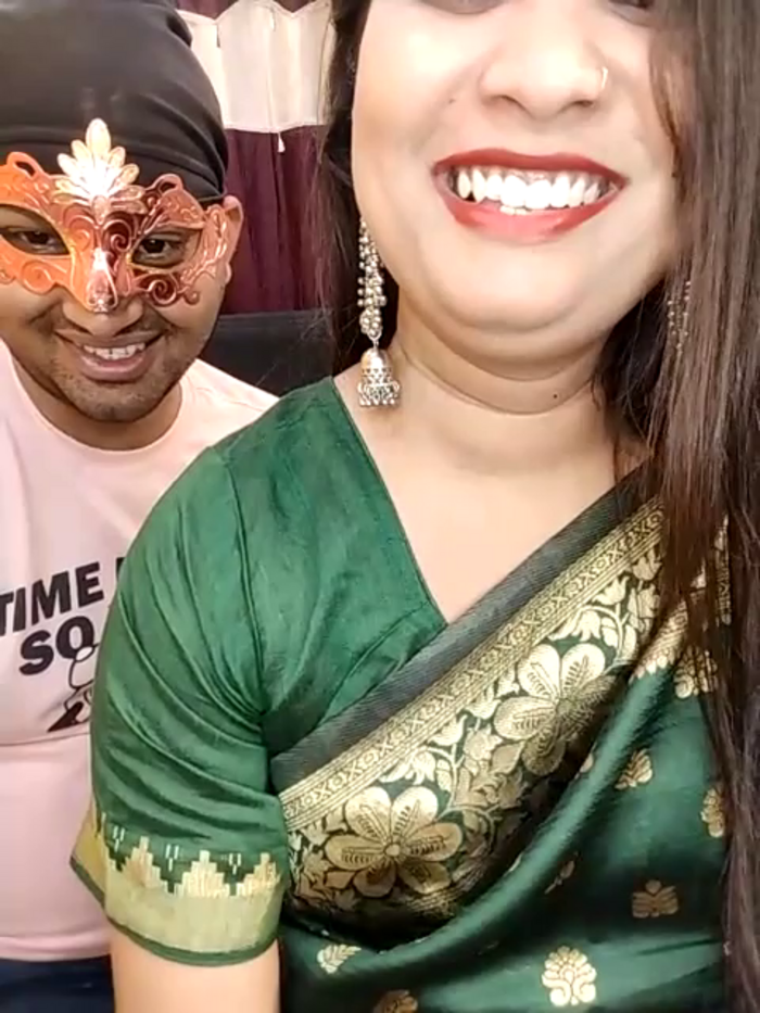 SEXY-MONA-JI