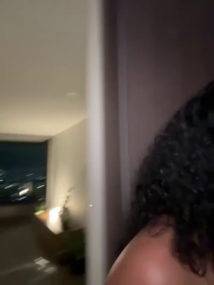 Brunettexio