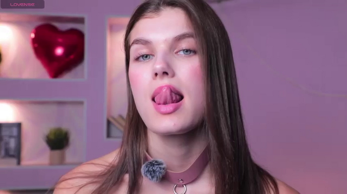 FloraDobb