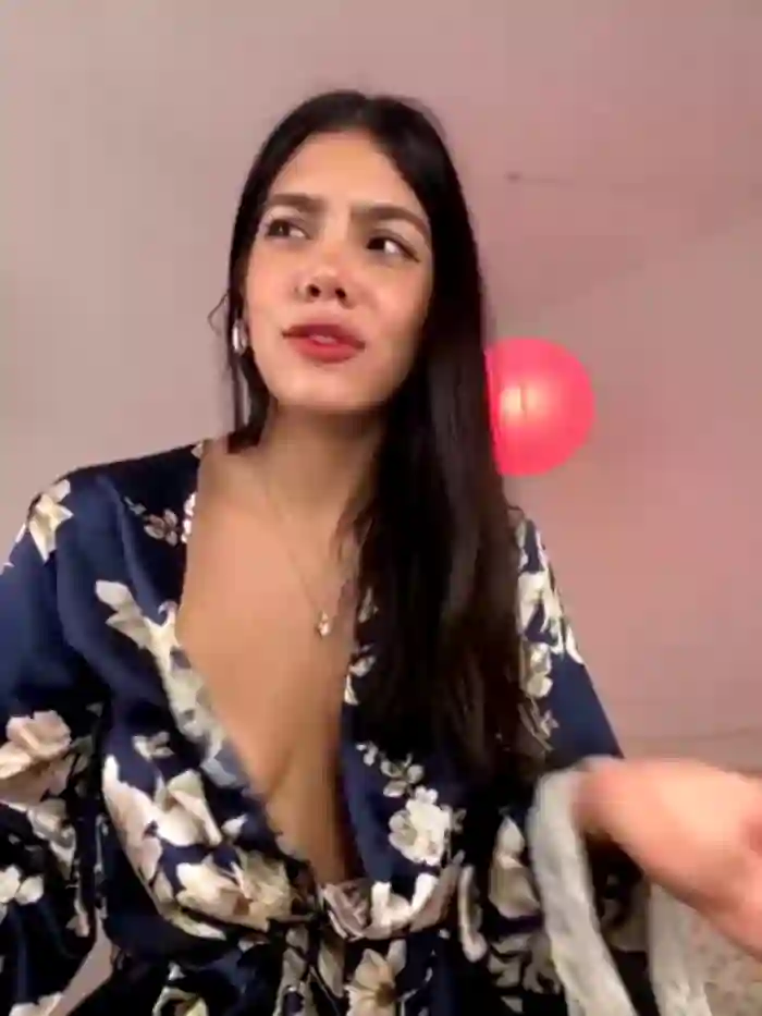 2025/08/16/stripchat-avis_12-20-17-52