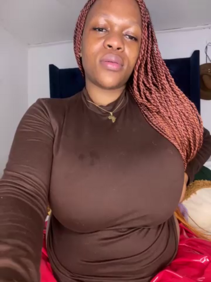 Boneca25