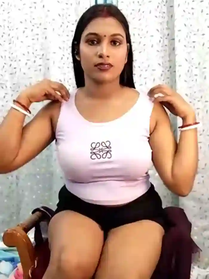 2025/08/17/stripchat-queen_doll-20-04-37