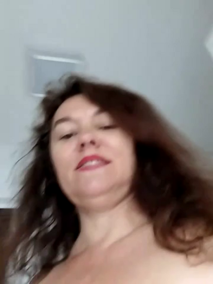 Viola_sweet_honey
