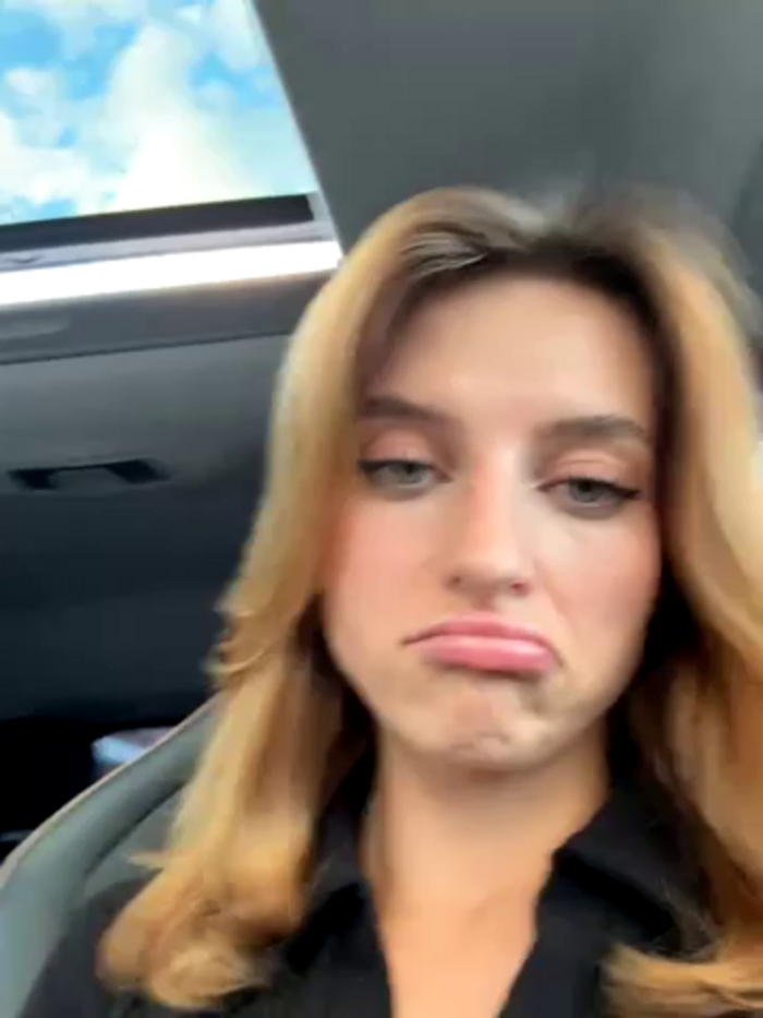 -AngelAri-