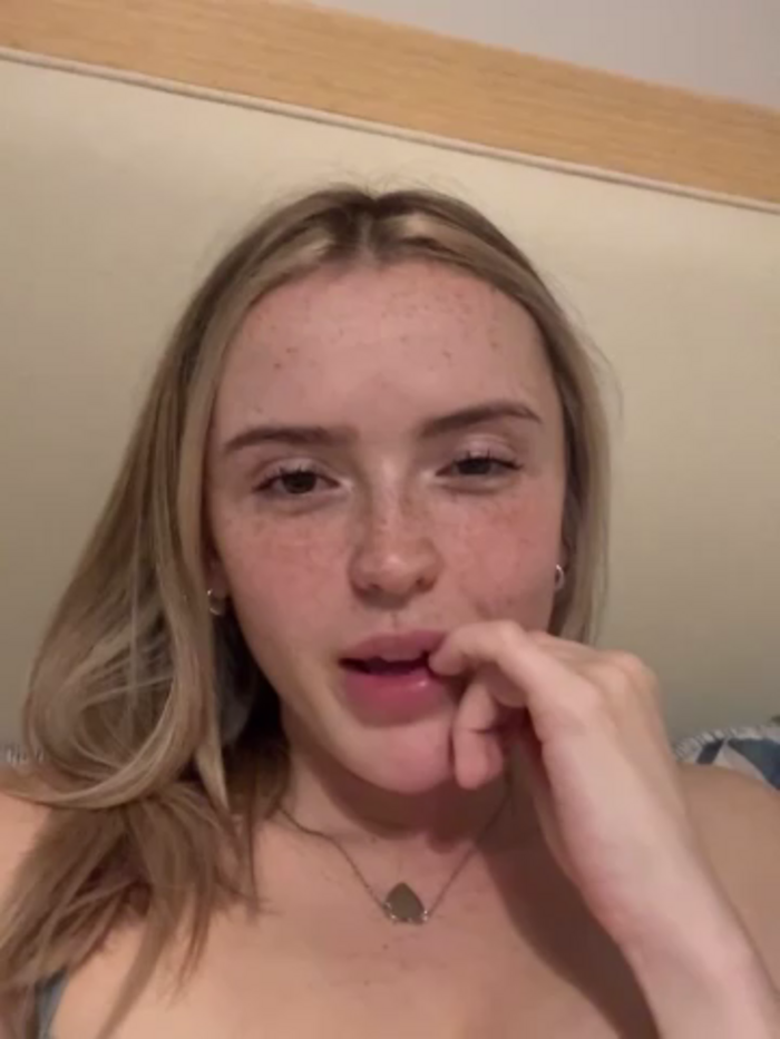 Elliemaexoxo