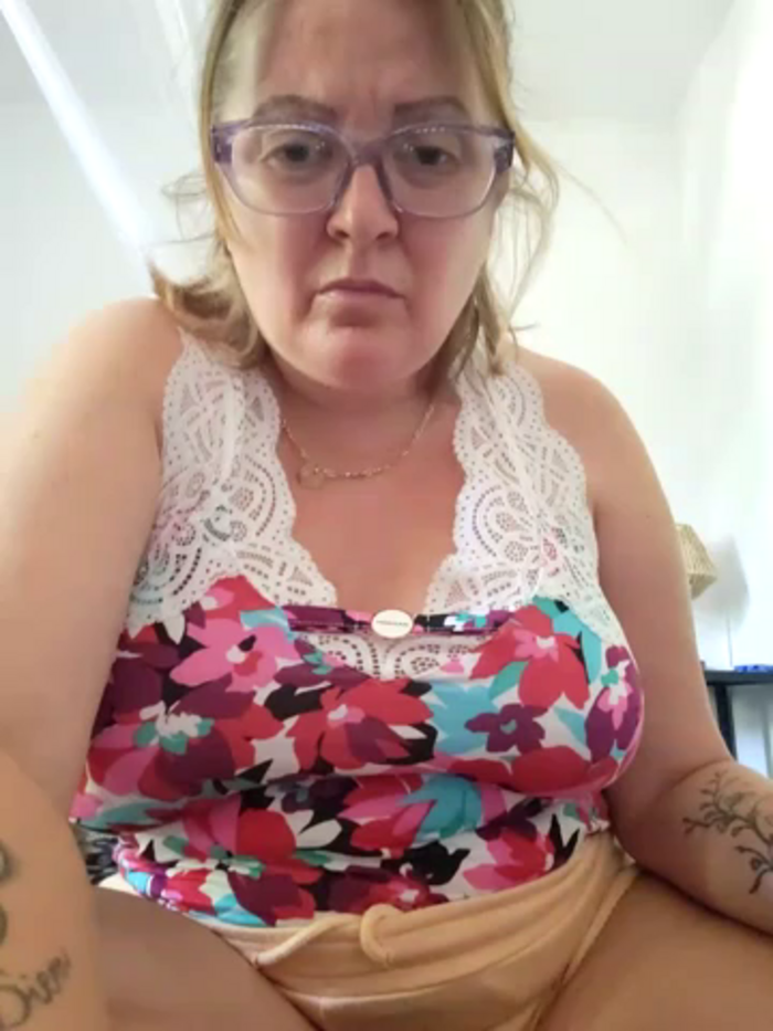 lady_charlyne