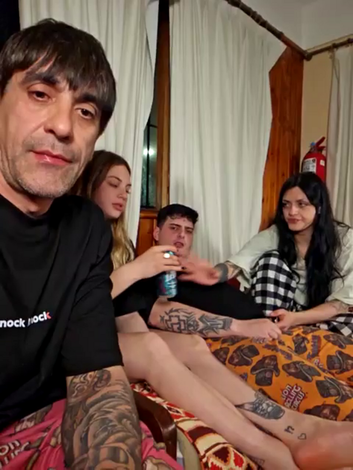 Elnonoykeila77