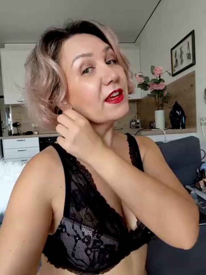 AlisaNelly