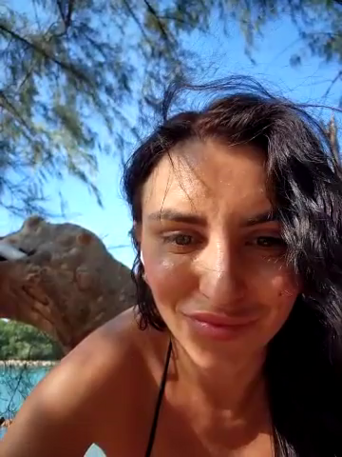 Izabella_Bella