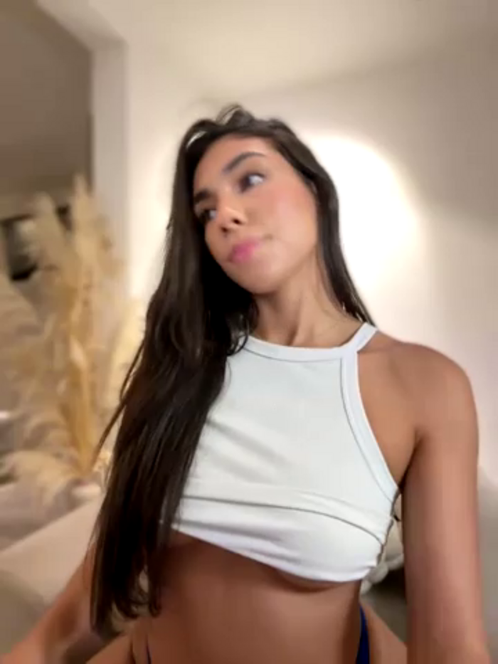 EllaSanz_
