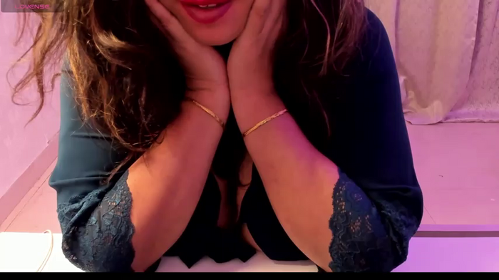 Gulabi_Queen