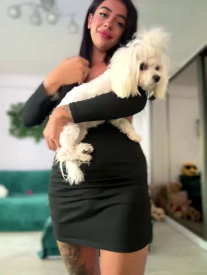 LaraVegas_