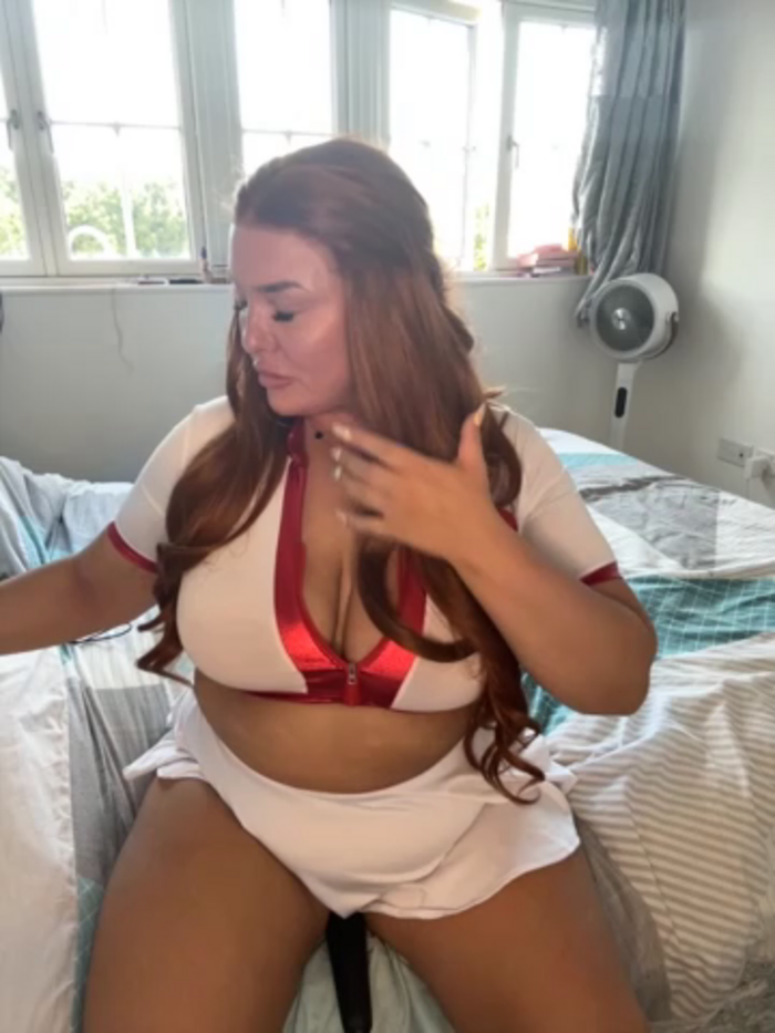 naughtychelseaxox
