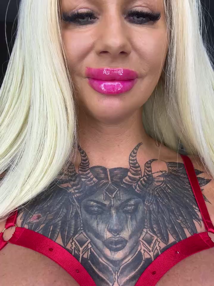 Dutchhbarbie