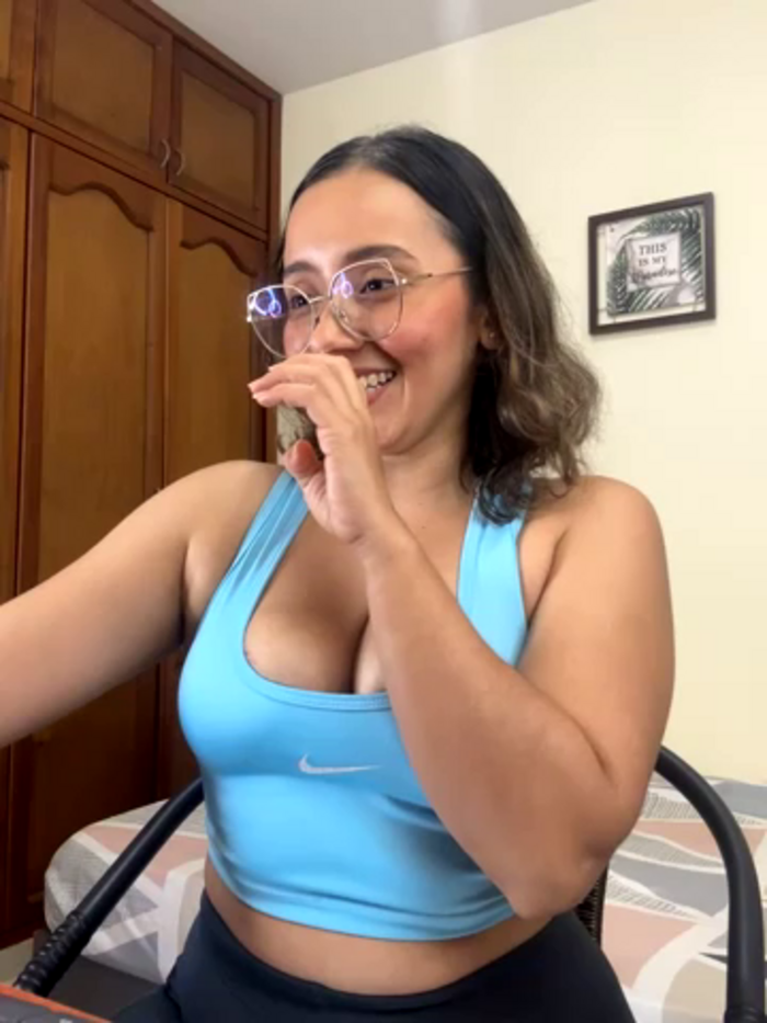 Kay_LustyWife