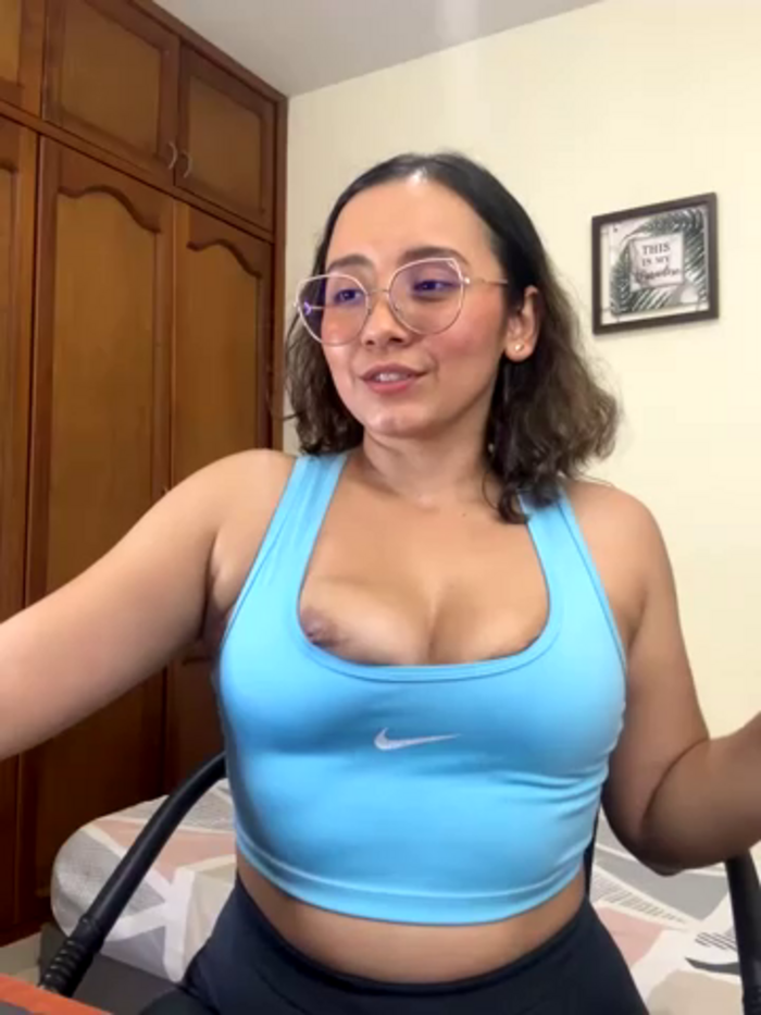 Kay_LustyWife