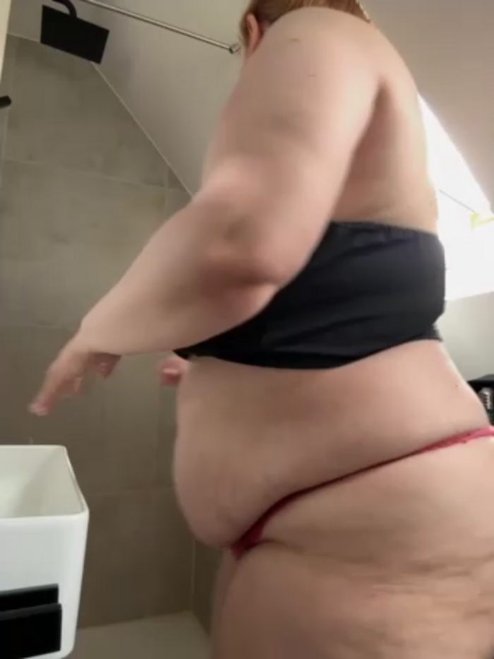 BBW_Nora