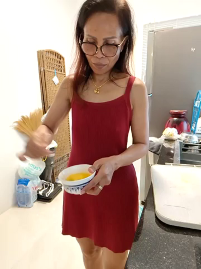 Mama_Eva_1