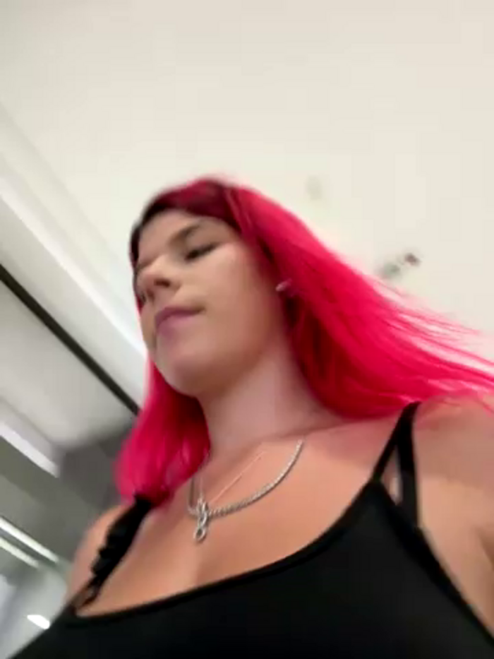 RiriRoseey