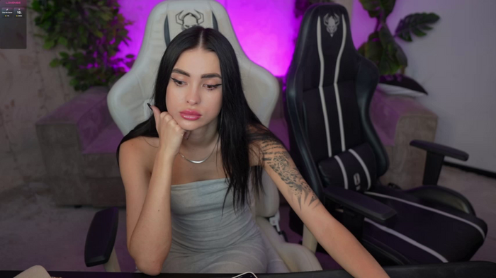 Tina_Breeze