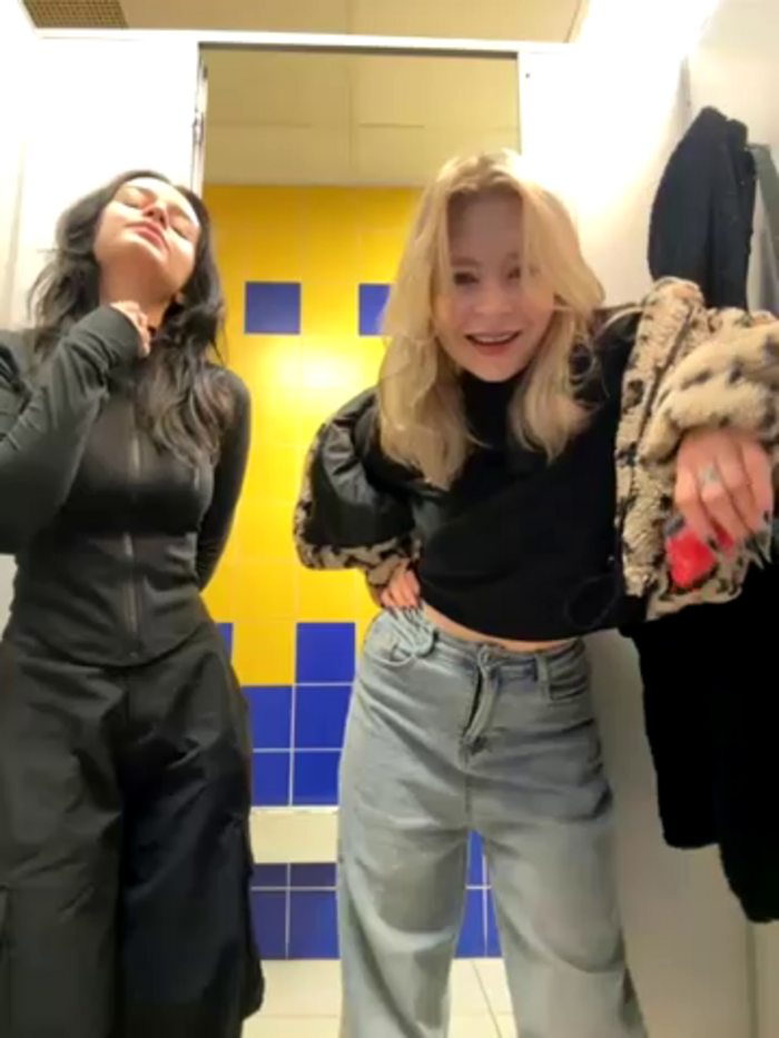 Cum_girlss