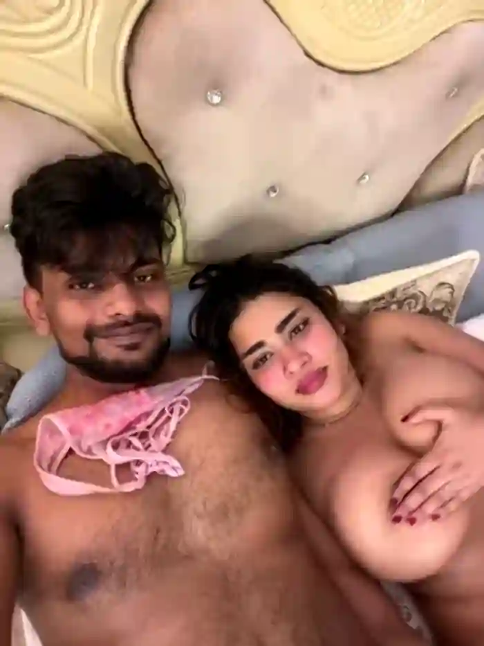 2025/08/23/stripchat-redchili8888-01-28-23