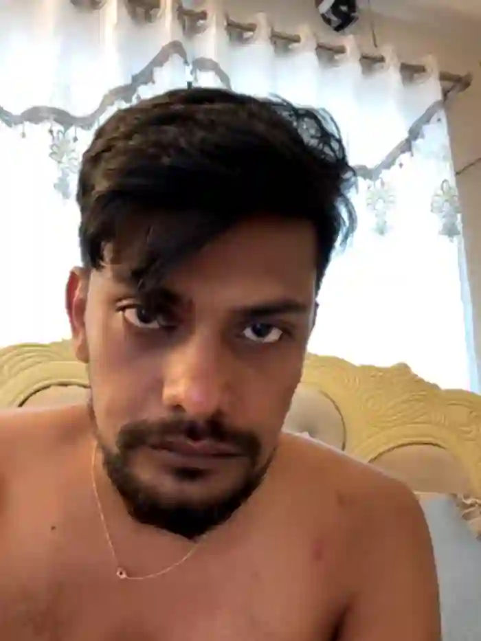 2025/08/23/stripchat-redchili8888-08-20-35