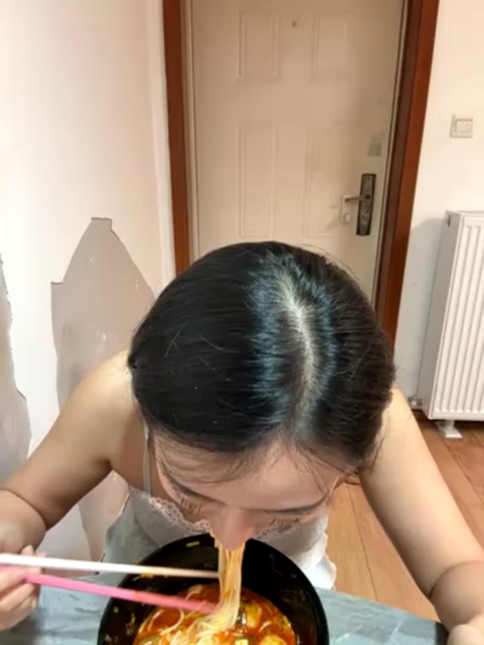 jiajia_L