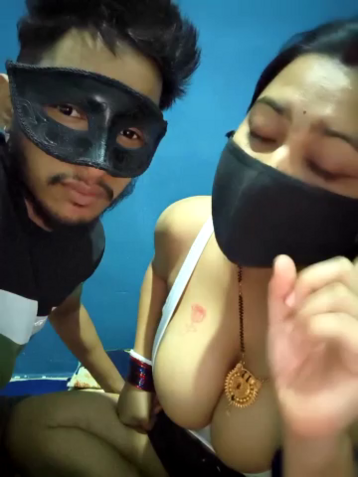 SassyWildCouple