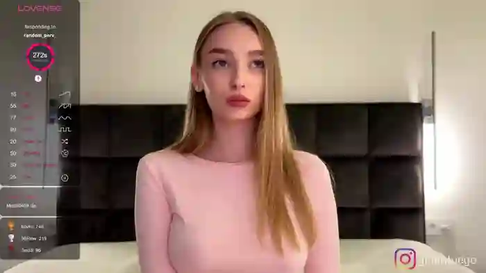 2025/08/24/stripchat-notelis-17-41-03