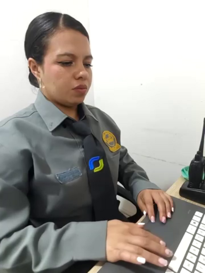 Ariana-07