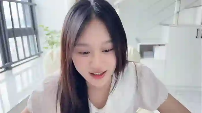 2025/08/25/stripchat-cassie-20-07-25-29