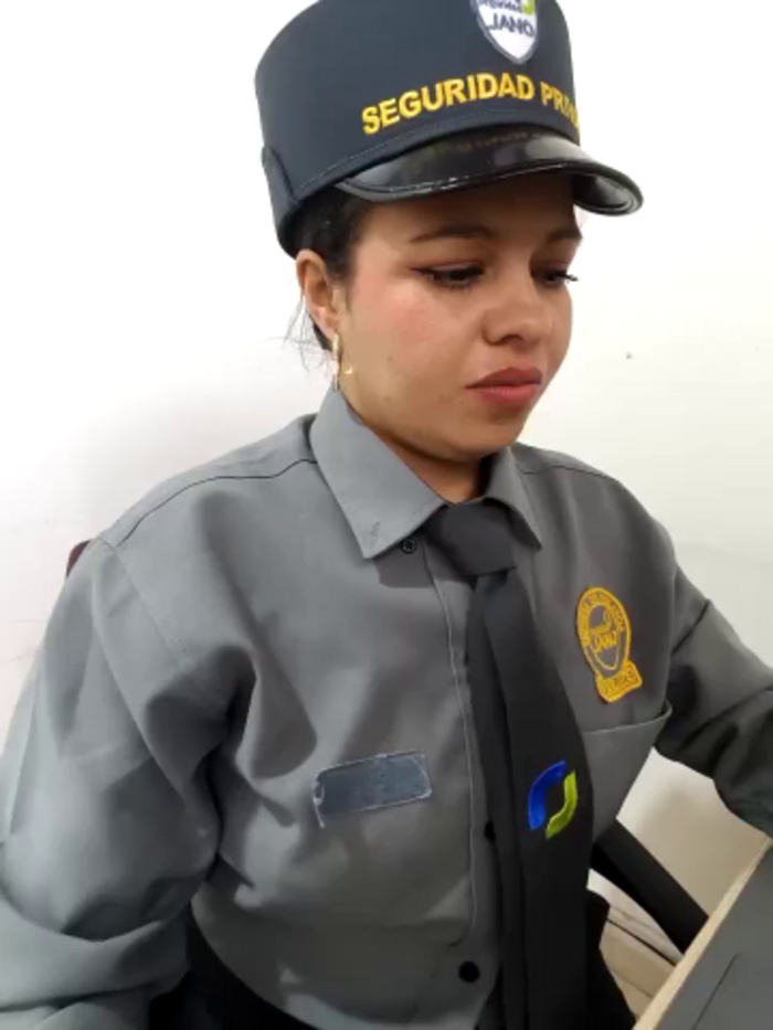 Ariana-07