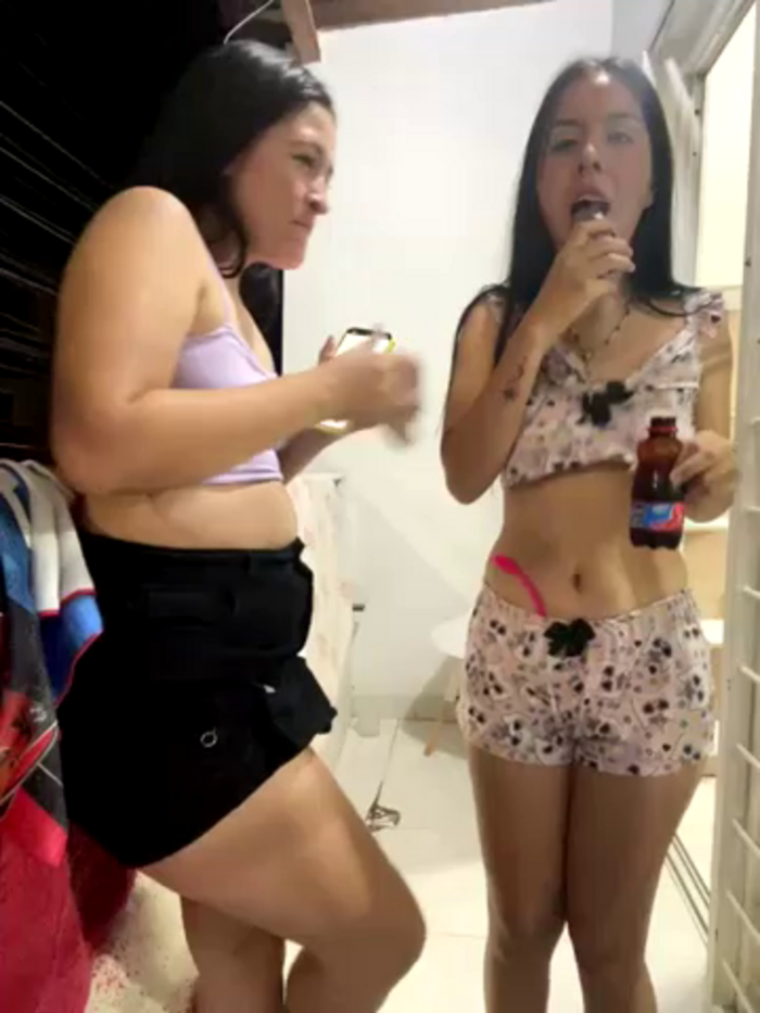 royalgirls_x