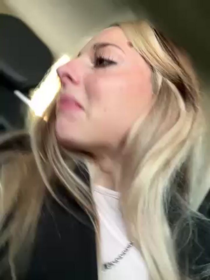 LoraaDoll