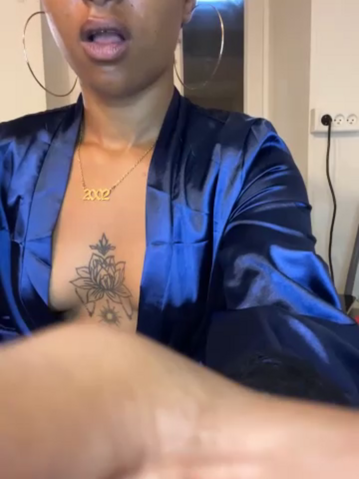 Sexy_curly02