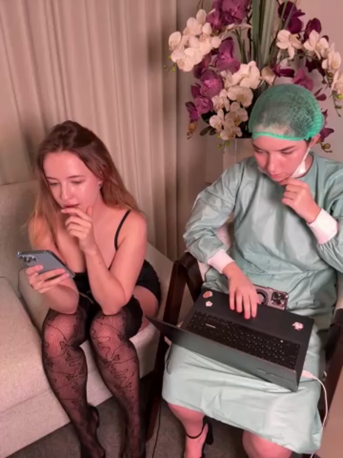 Nura_n_Sarah