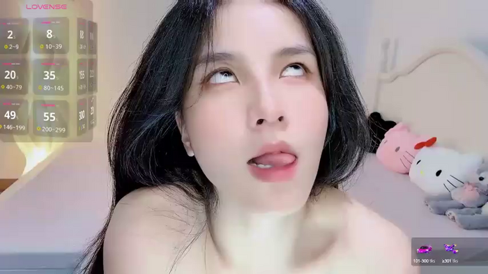 OOOm-oo