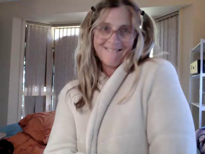 Arseralian_Milf