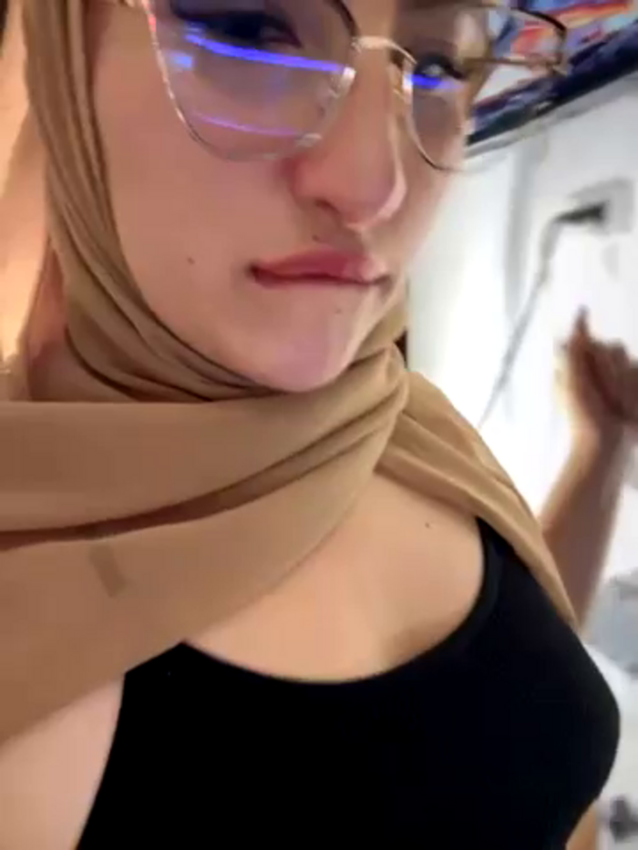 Badra_Abaid