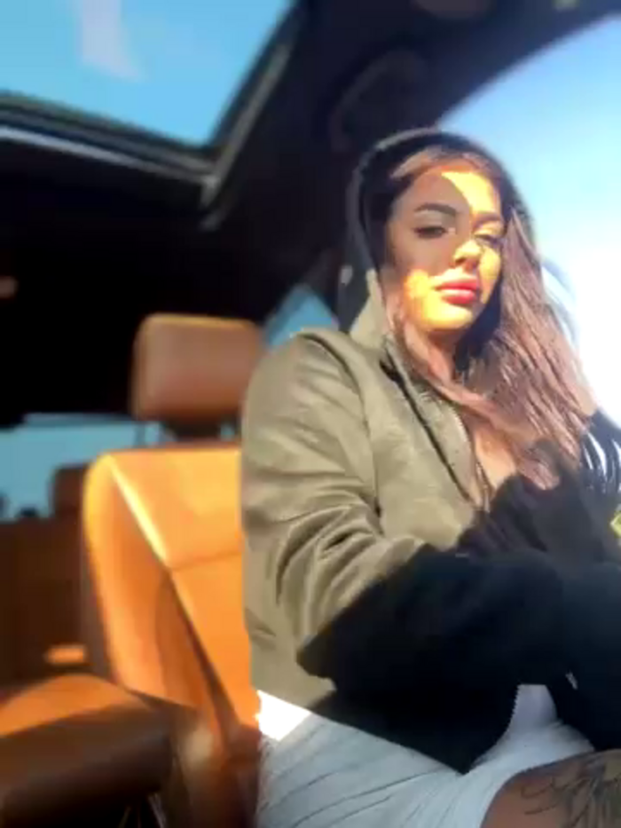 LaraVegas_