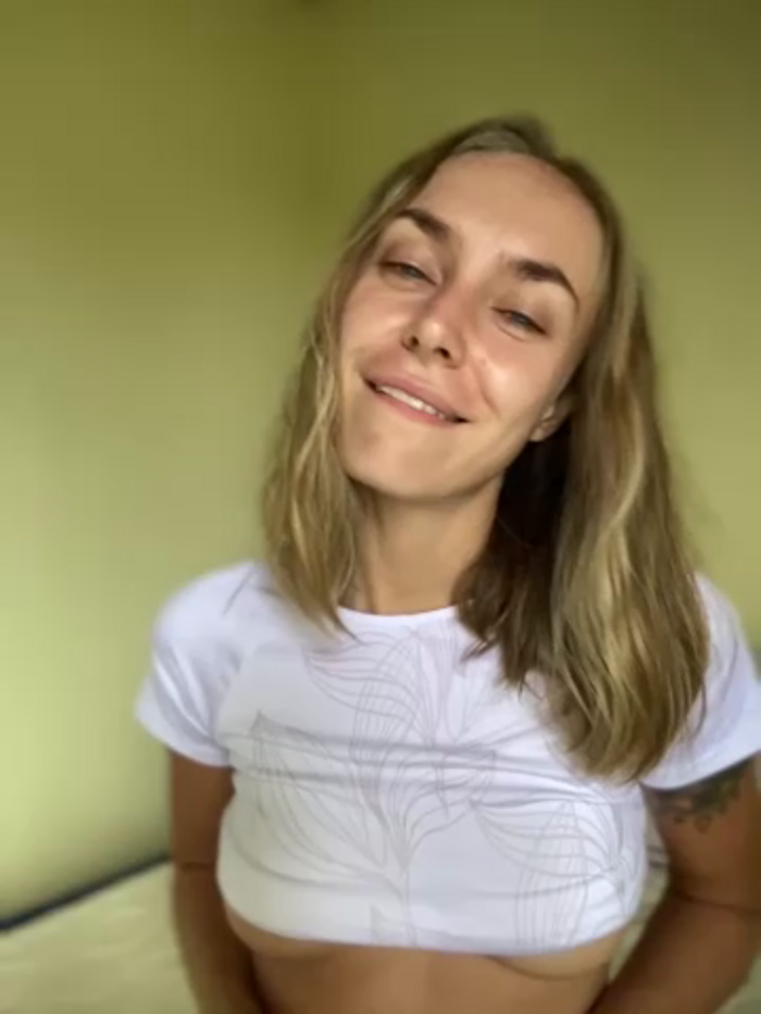 White_mistress