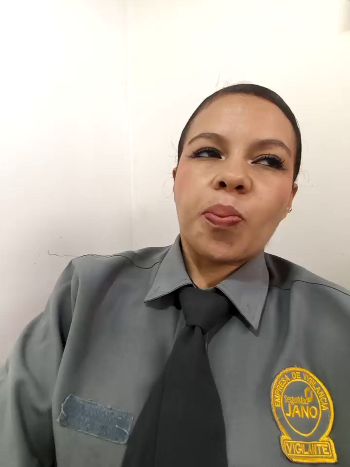 Ariana-07