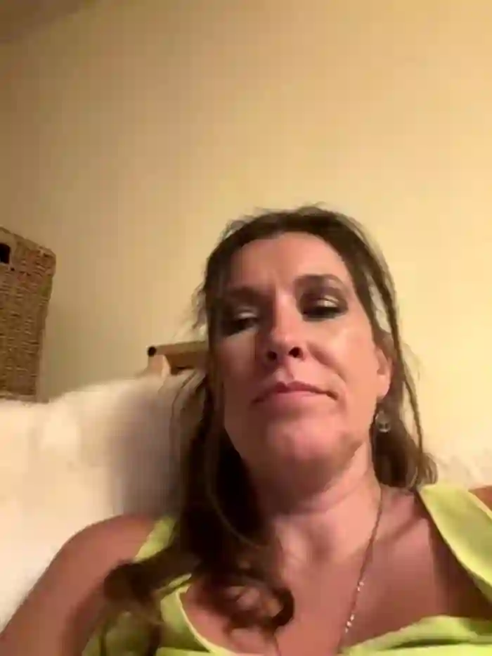 2025/09/01/stripchat-lwhite1-23-54-58