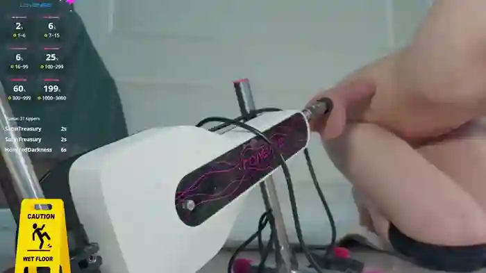 2025/09/03/stripchat-ake_mi-11-44-14